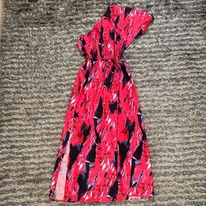 NWOT Bold One-Shoulder Maxi Dress